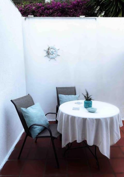Holiday home Coral Blue *
